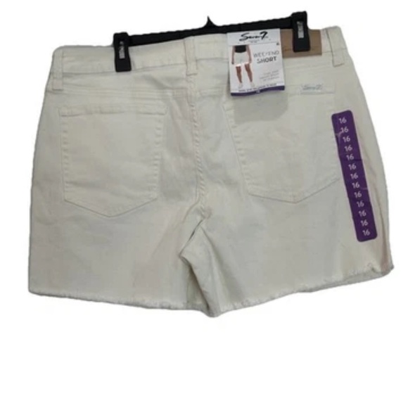Seven 7 Weekend Stretch Denim Mid-rise Cream Shorts Size 16 - Picture 2 of 5